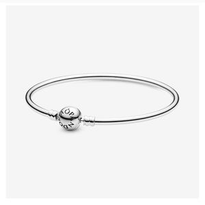 Pandora Moments Bangle